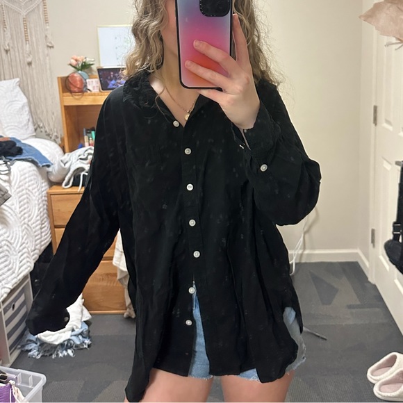 AE Button Down Shirt - Picture 3 of 5